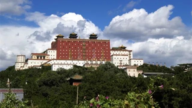 承德,穿越古今,感受历史与现代的交融之美